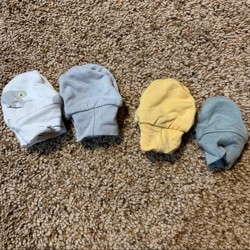 ⭐️⭐️Baby Mittens⭐️⭐️